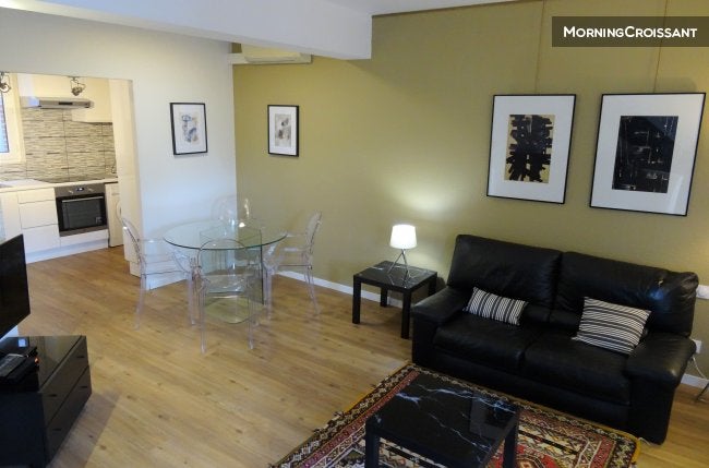 Flat Rue Adolphe Coll in Toulouse