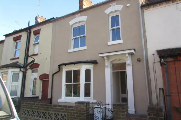Room Mill Road in Finedon