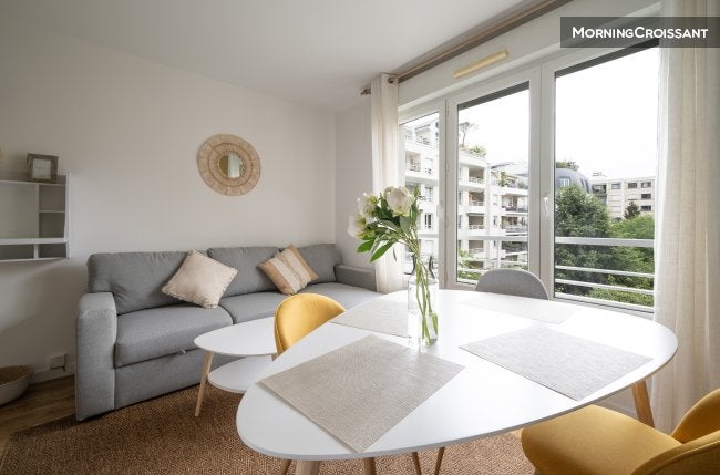 Appartement Rue Armand Silvestre à Courbevoie