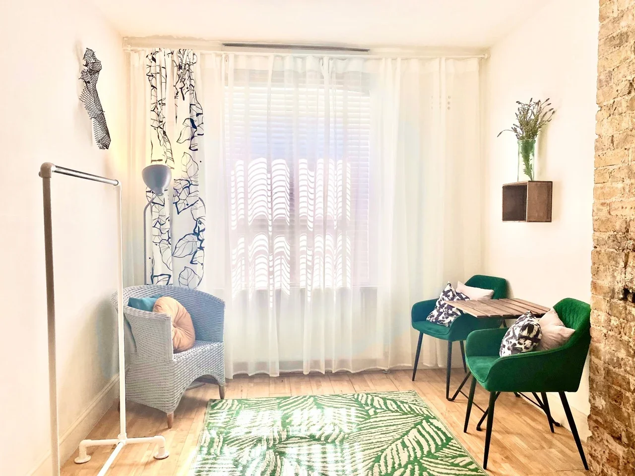 Flat Bay Court in Greater London