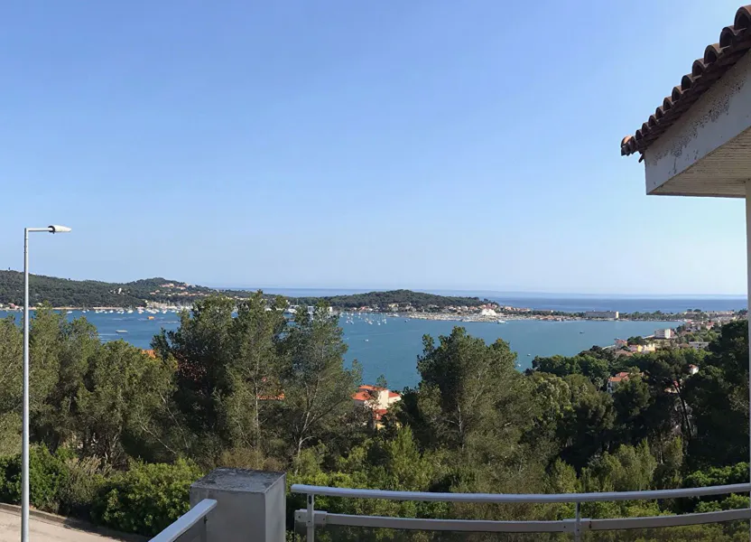 Flat Chemin de Gauran in La Seyne-sur-Mer