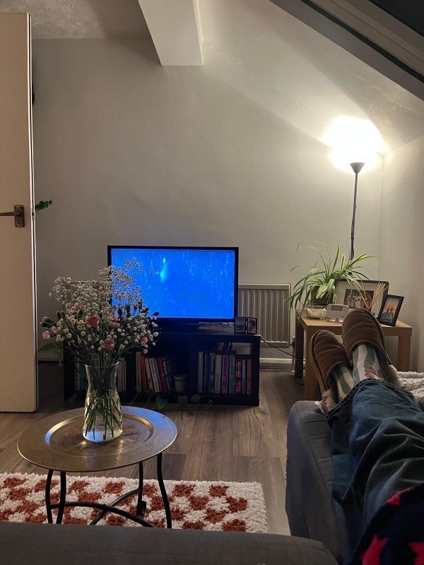Room Bucharest Road in Greater London