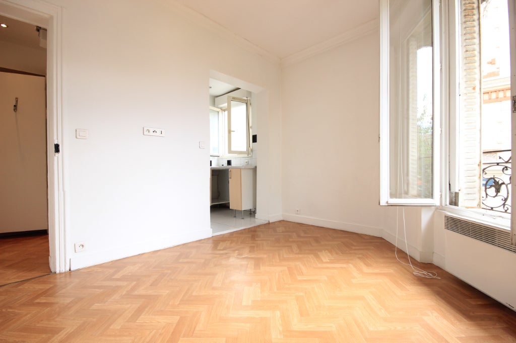 Flat Rue La Guimard in Pantin