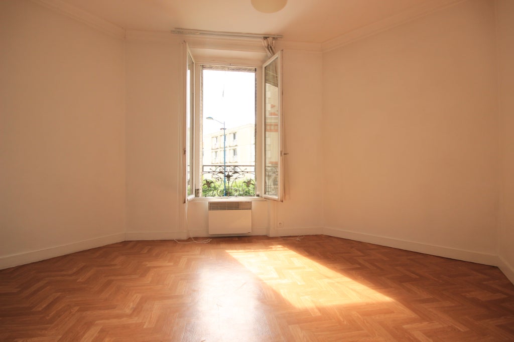 Flat Rue La Guimard in Pantin
