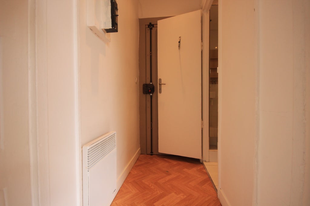 Flat Rue La Guimard in Pantin