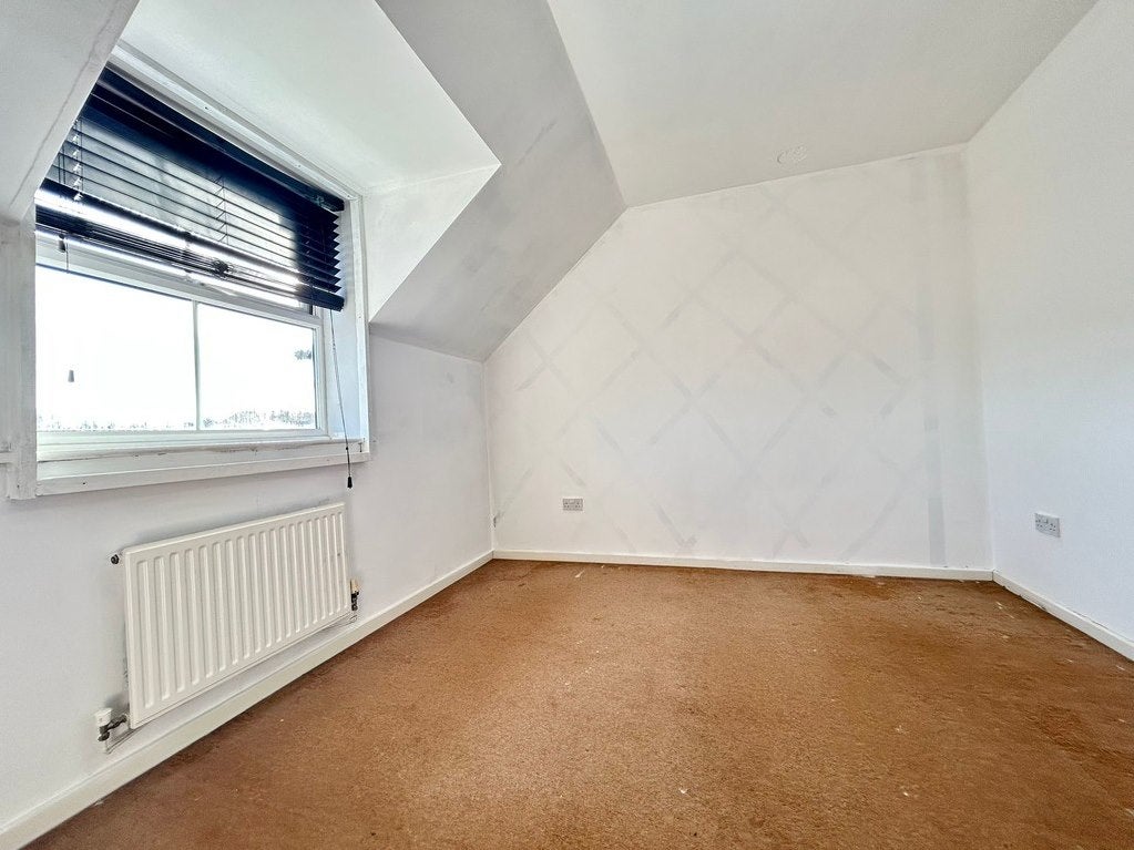 House Pheasant Oak in Coventry