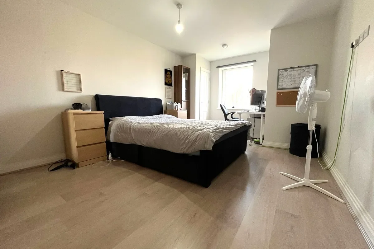 Flat St Albans Road in Watford