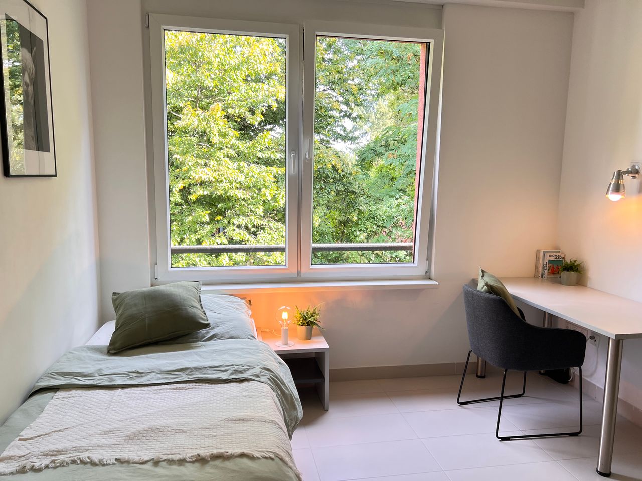 Wohnung Königin-Luise-Straße in Berlin