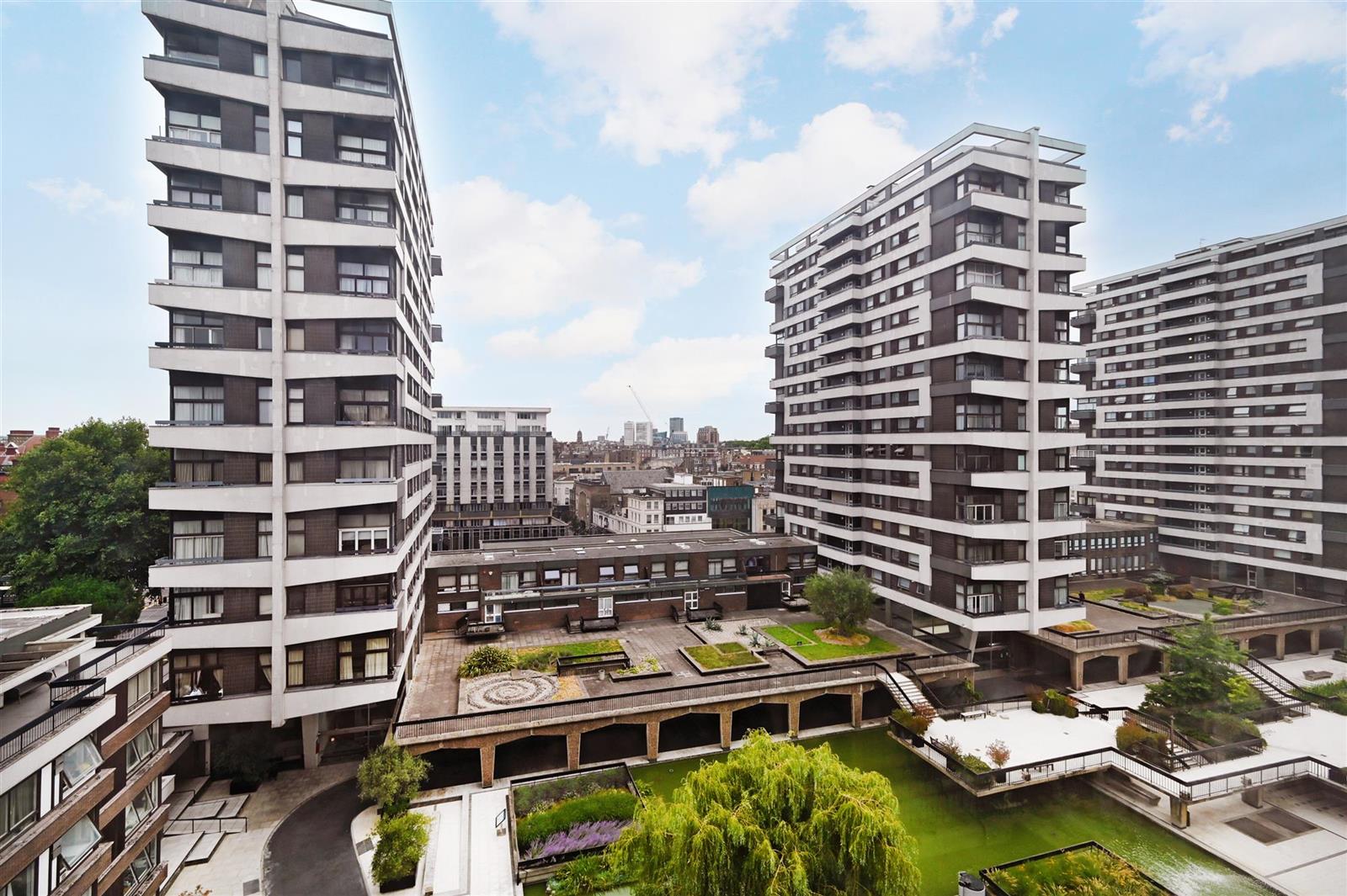 Flat Norfolk Crescent in City of Westminster