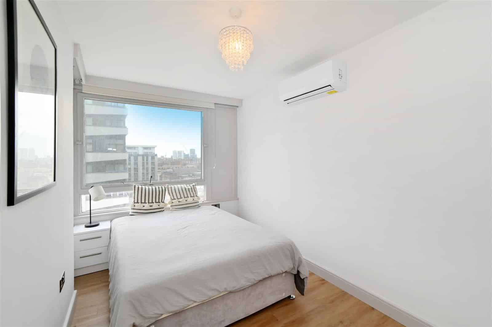 Flat Norfolk Crescent in City of Westminster