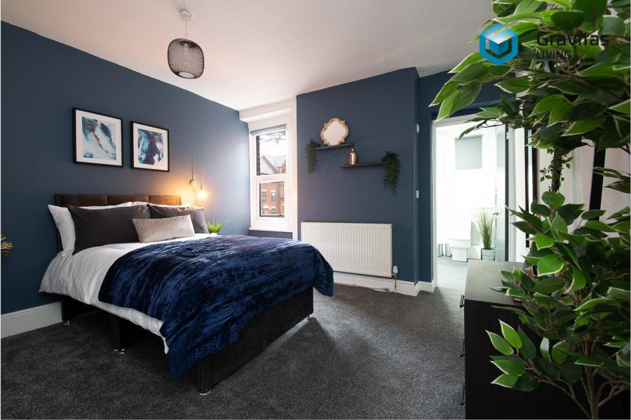 Room Wilson Patten Street in Warrington