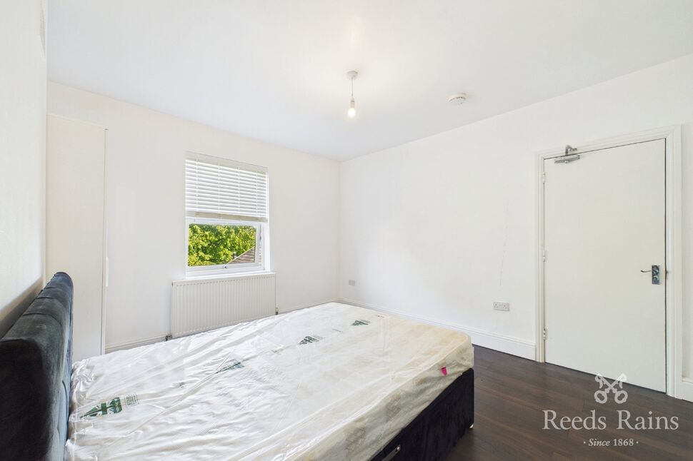 Room Abbeydale Road in Sheffield