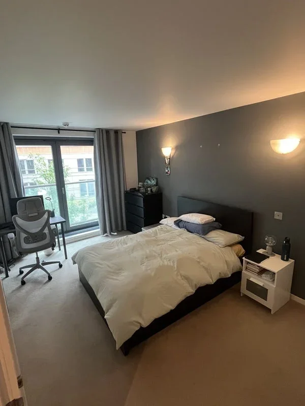 Room Fairmont Avenue in Greater London
