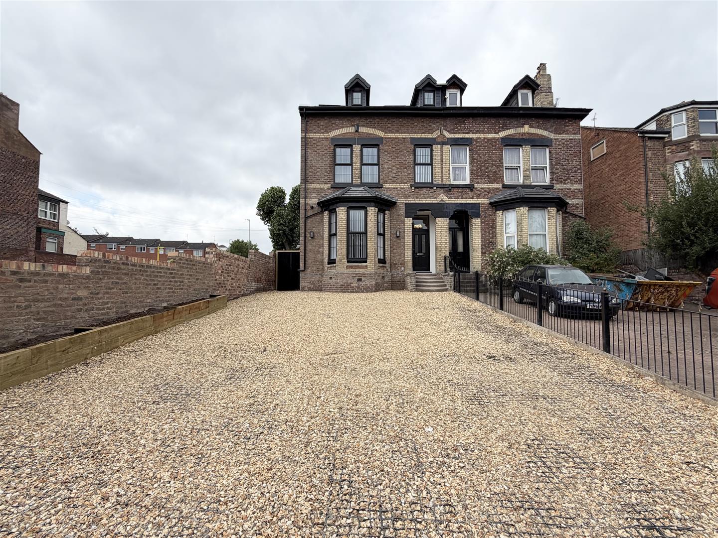 Room Whetstone Lane in Birkenhead
