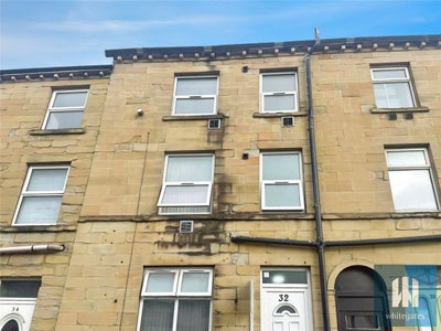 Flat Manchester Road in Kirklees
