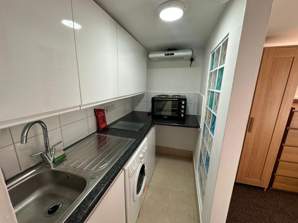Flat Clarence Road in London