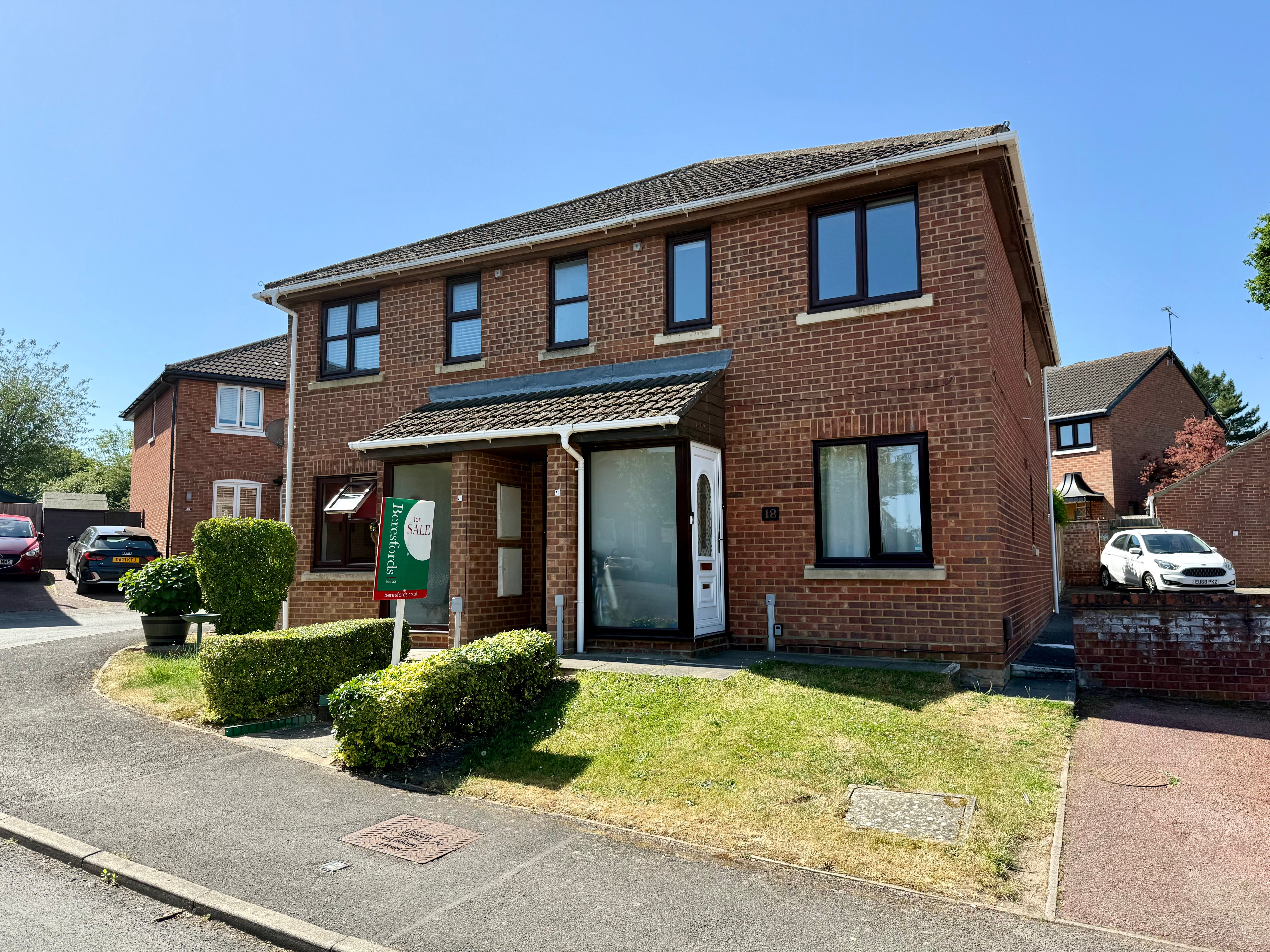 Flat Portman Drive in Billericay
