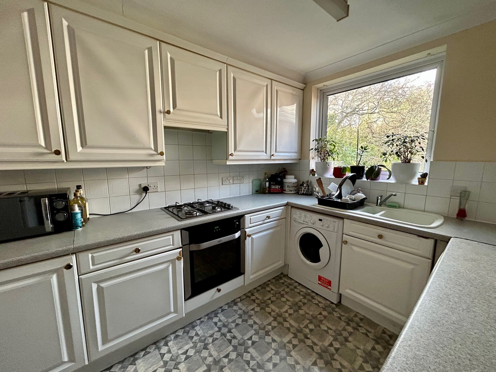 Flat Branksome Wood Road in Bournemouth