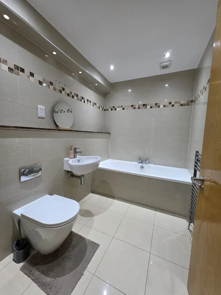 Flat Tegan Close in Greater London