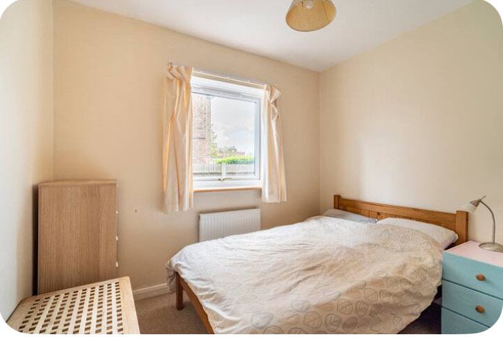 Flat Langham Road in Greater London