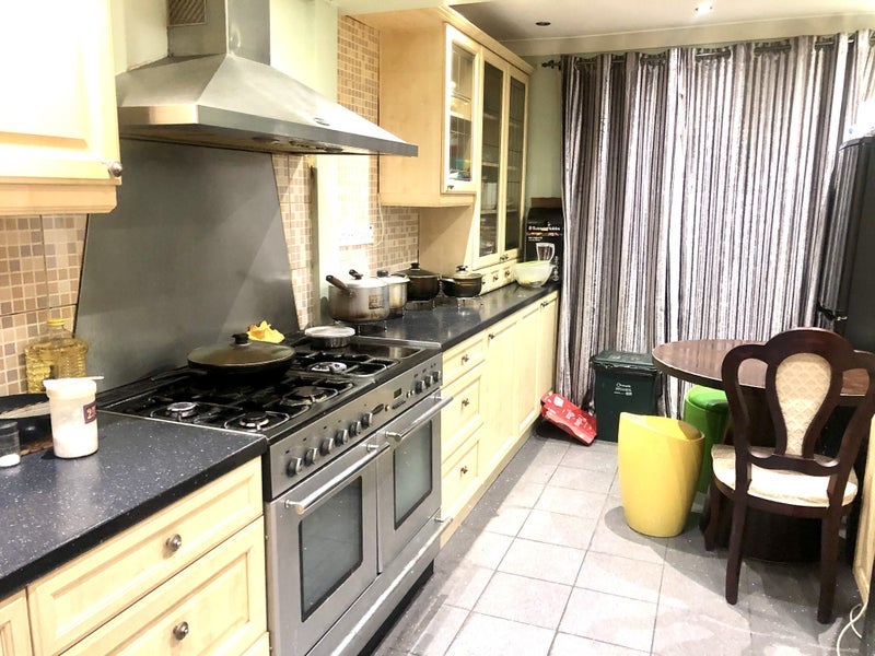 Room Hornsey Park Road in Greater London
