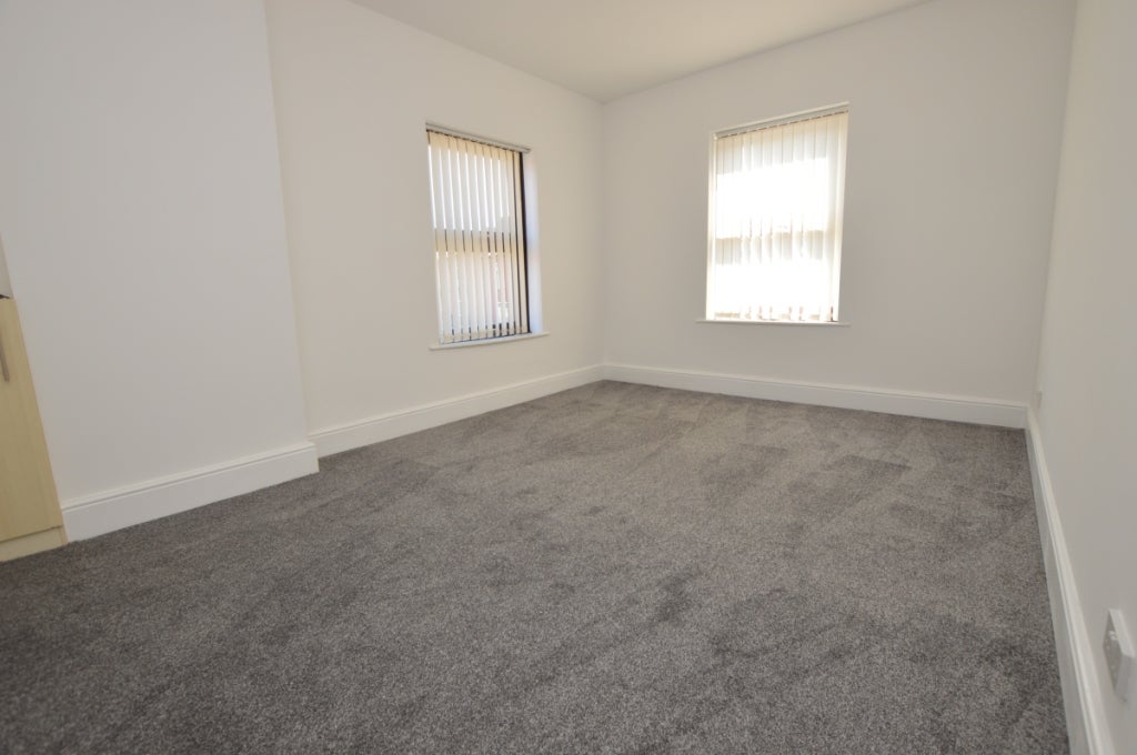 Flat Woodhouse Lane in Wigan