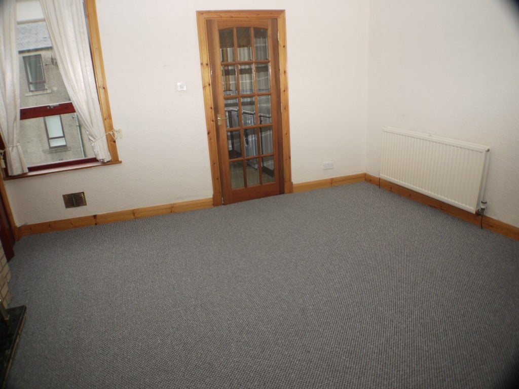 Flat Station Court in Leven