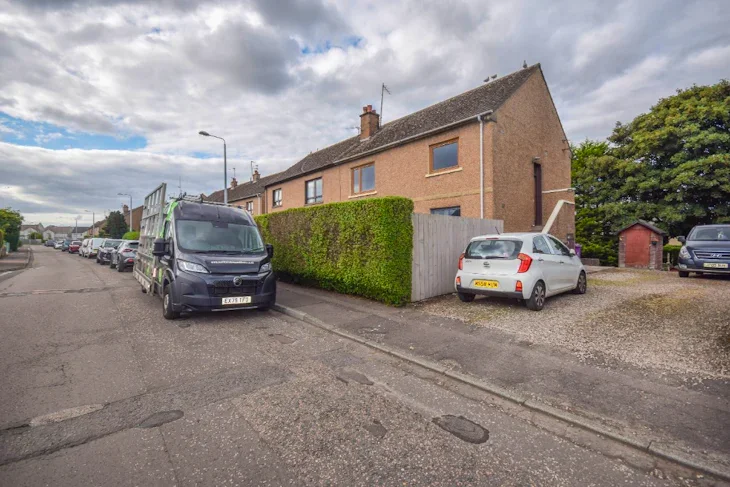 Flat Holyrood Street in Carnoustie
