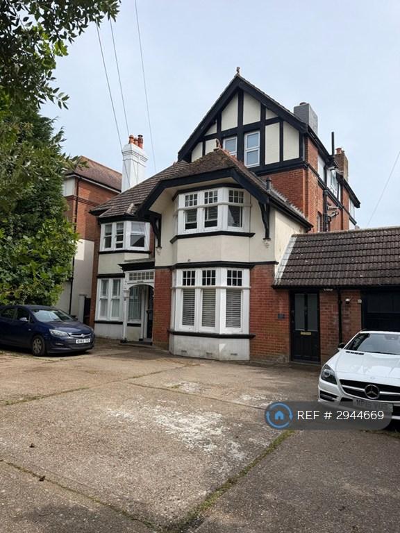 Flat Hastings Road in Rother