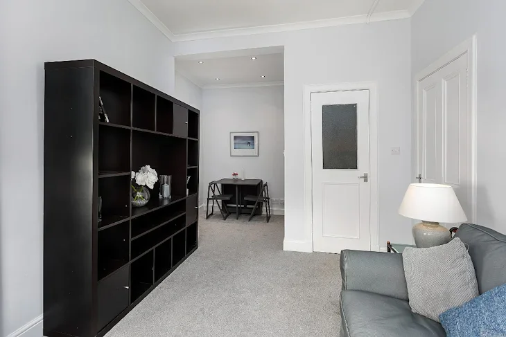 Flat Wardlaw Place in City of Edinburgh