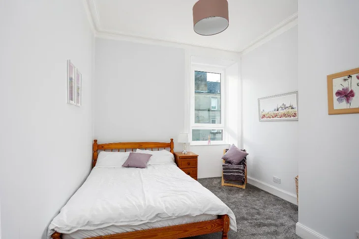 Flat Wardlaw Place in City of Edinburgh