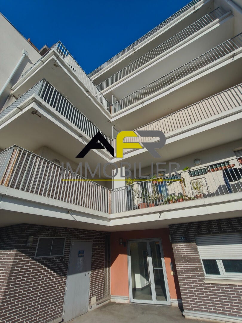 Flat Rue de la Grande Ceinture in Argenteuil