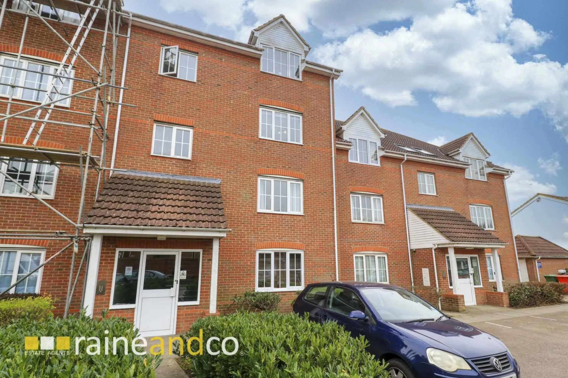 Flat Cornflower Way in Welwyn Hatfield