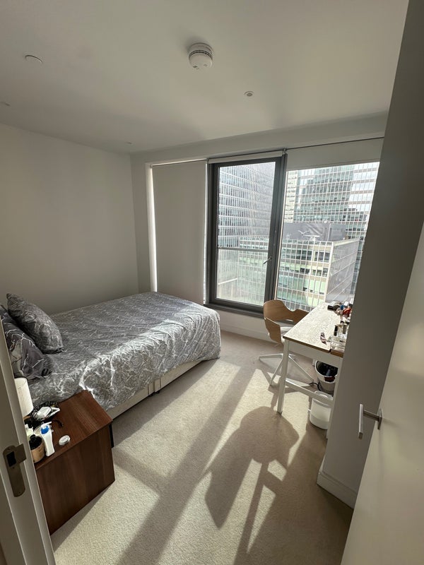 Room Park Drive in Greater London