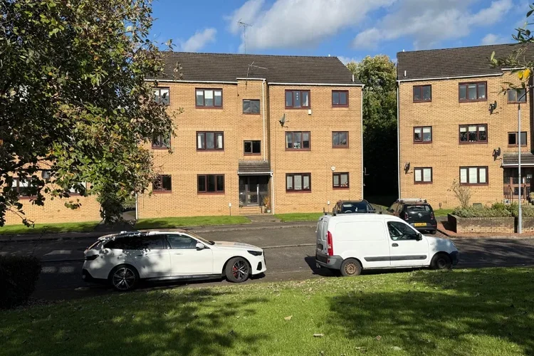Flat Howth Drive in Glasgow