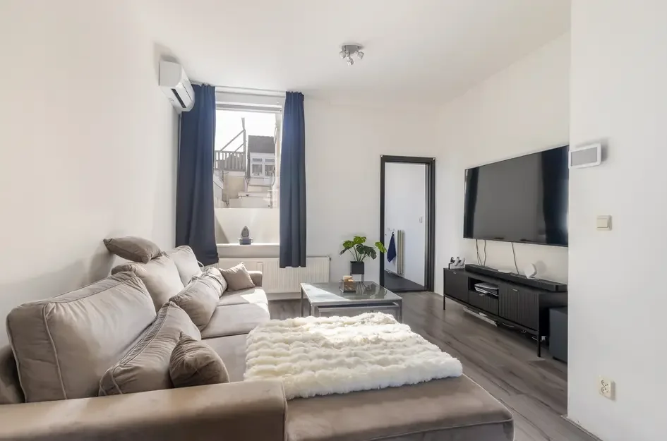 Tussenwoning te koop: Rozenstraat 2, Dordrecht