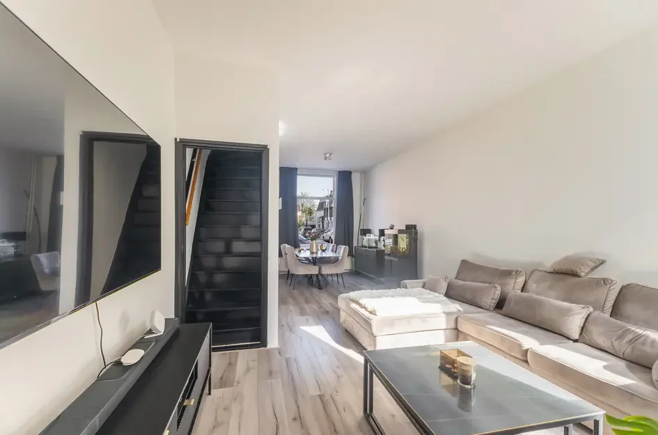 Tussenwoning te koop: Rozenstraat 2, Dordrecht