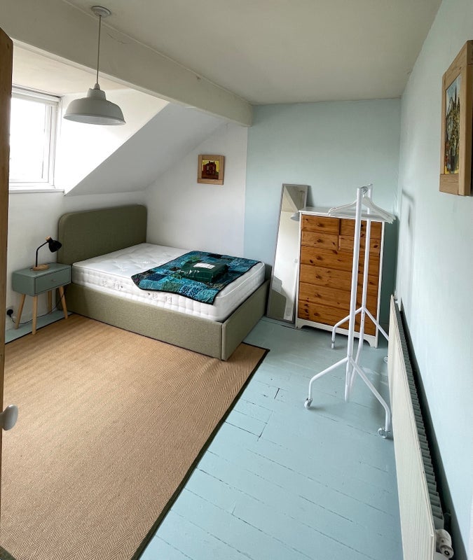 Room Rochester Terrace in Leeds