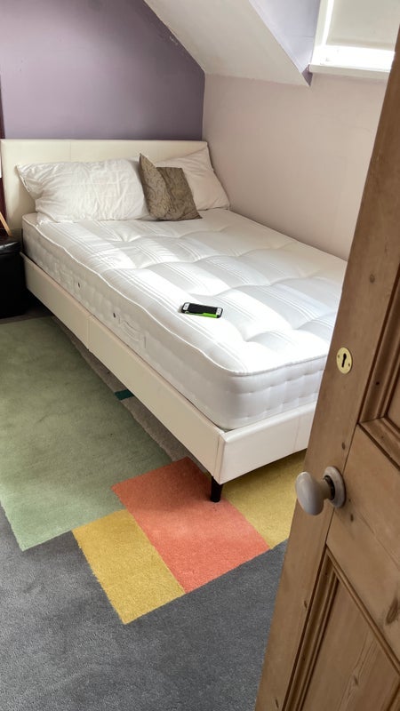 Room Rochester Terrace in Leeds