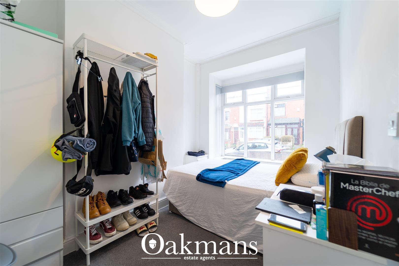 Flat Selsey Road in Birmingham