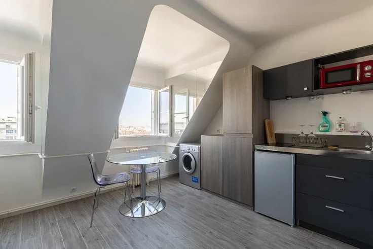Appartement Rue José-Maria de Heredia à Paris