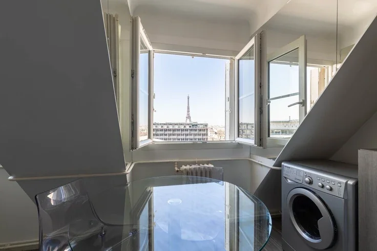 Appartement Rue José-Maria de Heredia à Paris