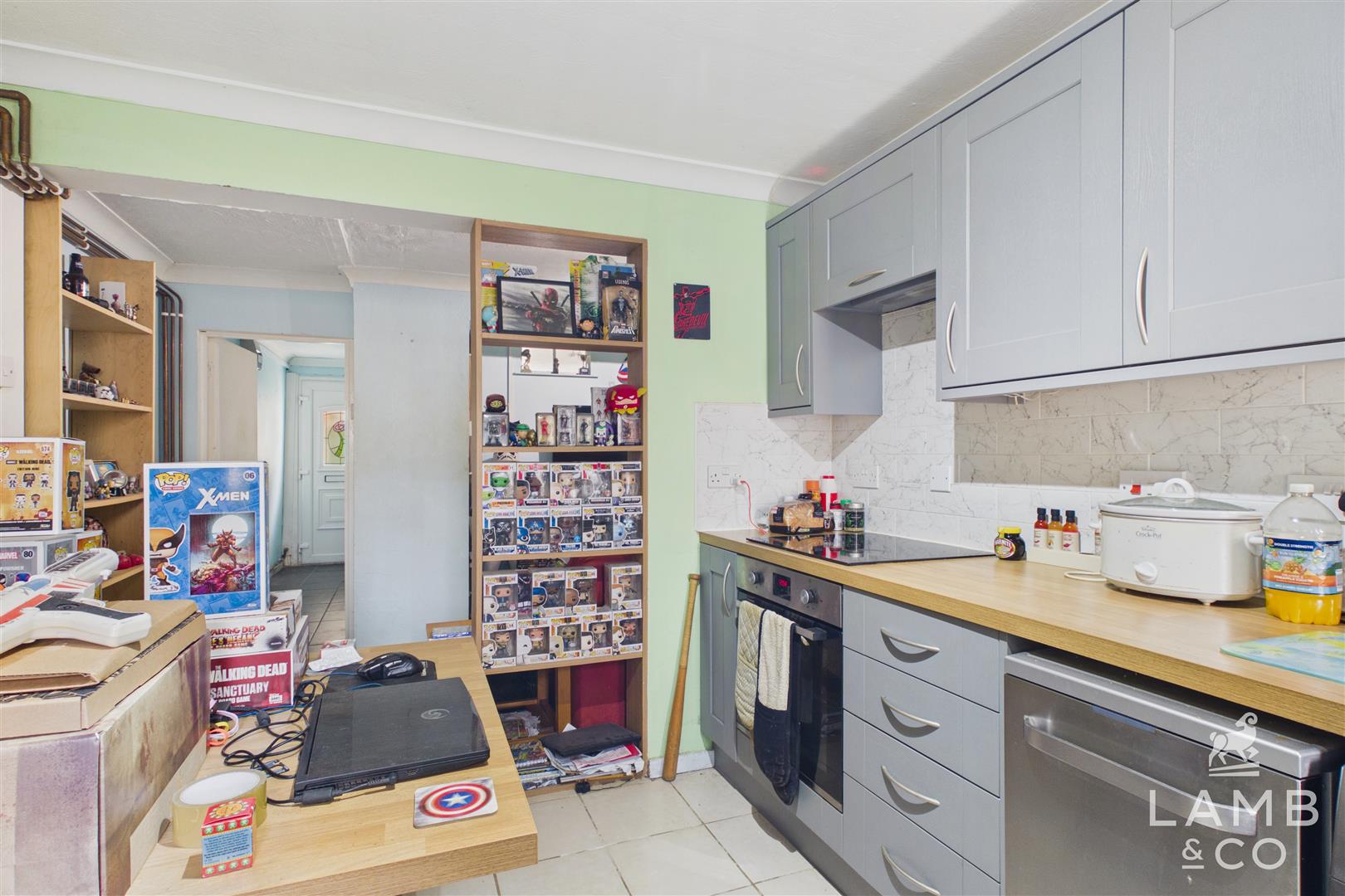 Flat Alexandra Road in Colchester