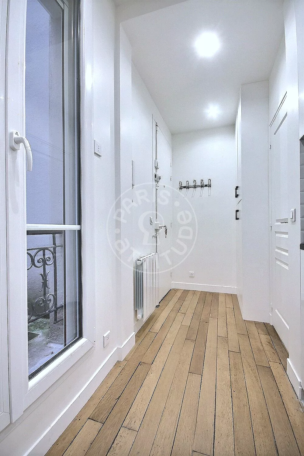 Flat Avenue Mozart in Paris