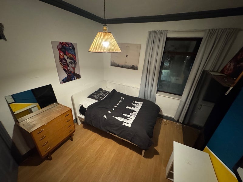 Room Arkles Lane in Liverpool