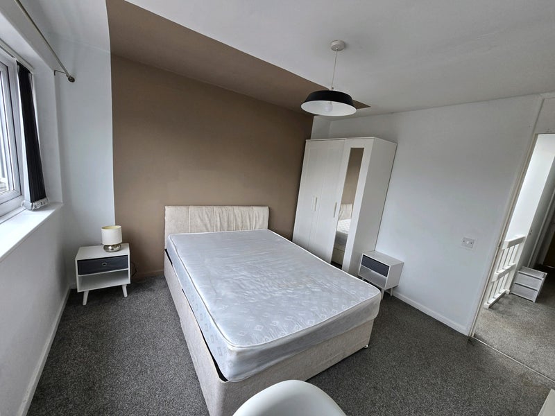 Room Fenwick Lane in Runcorn