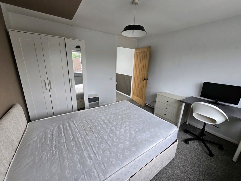 Room Fenwick Lane in Runcorn