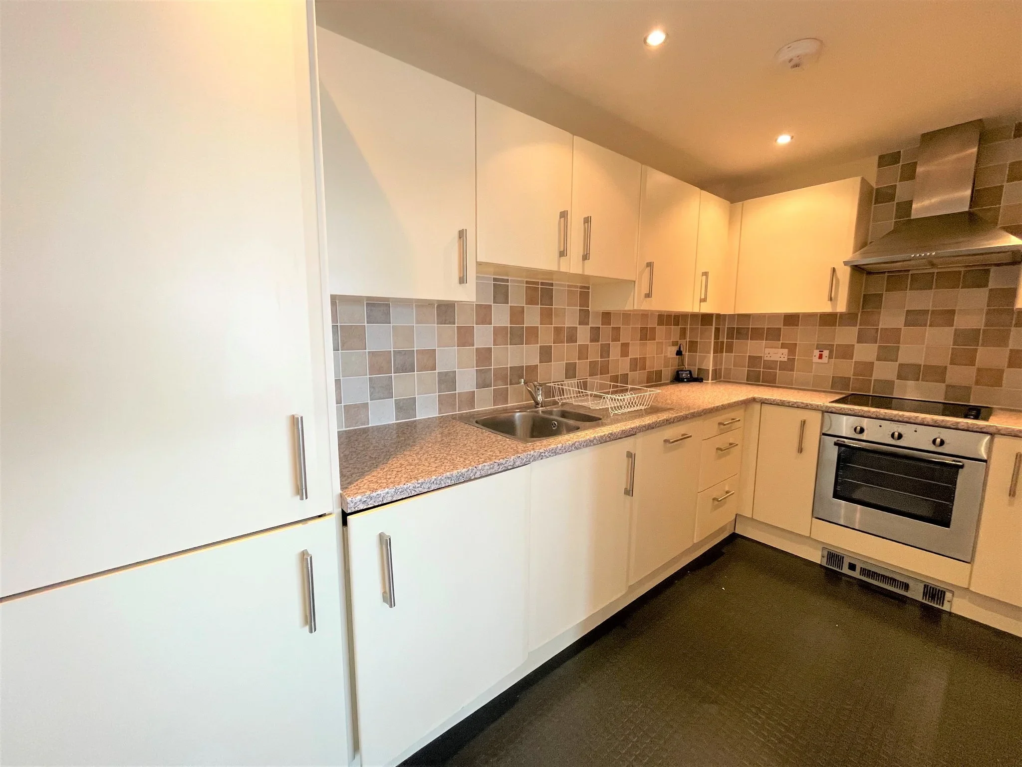 Flat King's Road in Blandford Forum