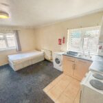 Flat Broadway in Pontypridd