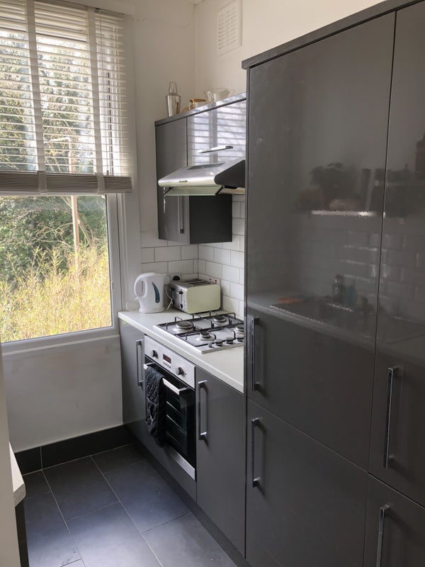 Room The Heights in Greater London